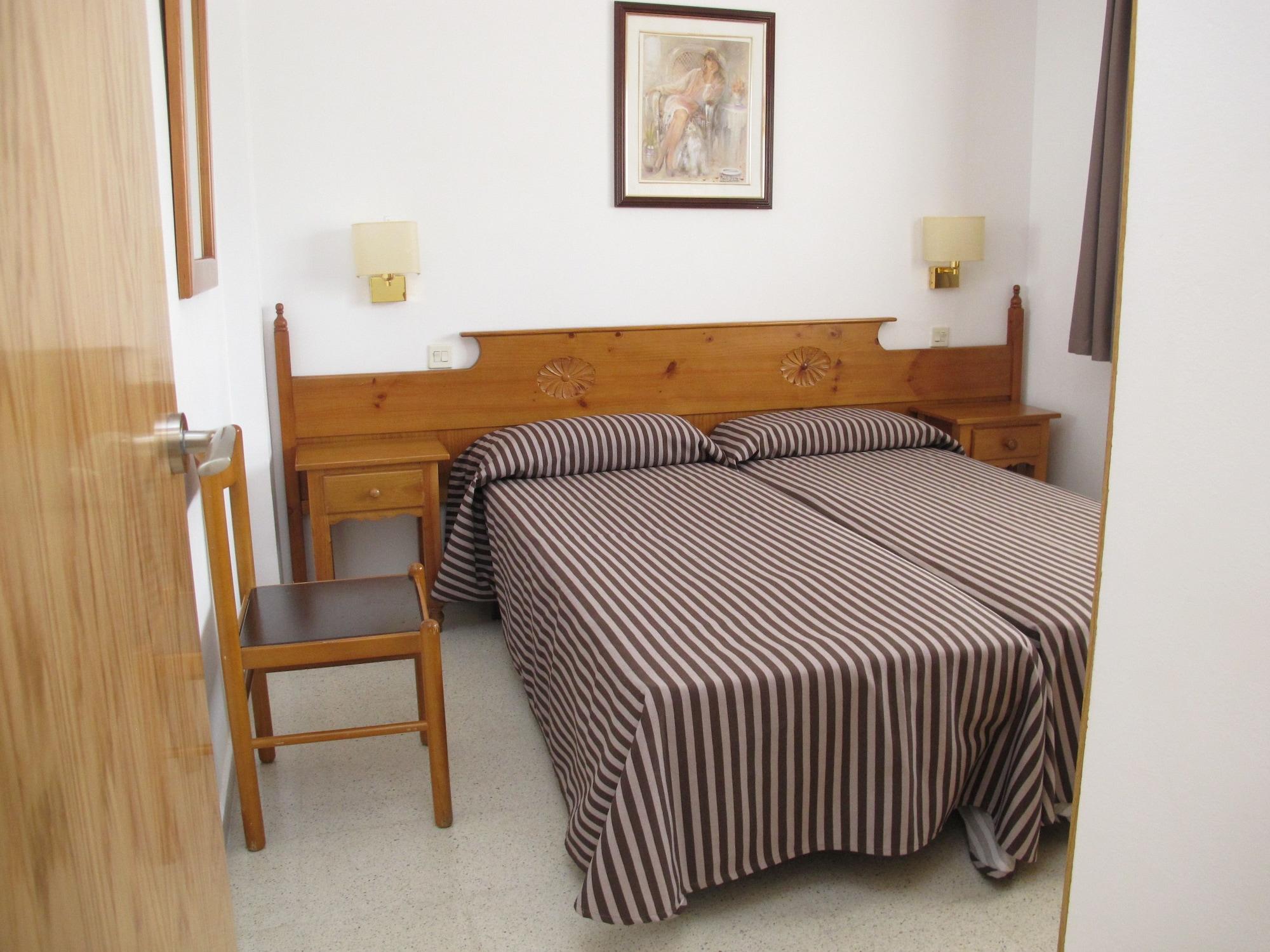 Apartamentos Santi Lloret de Mar Exterior photo